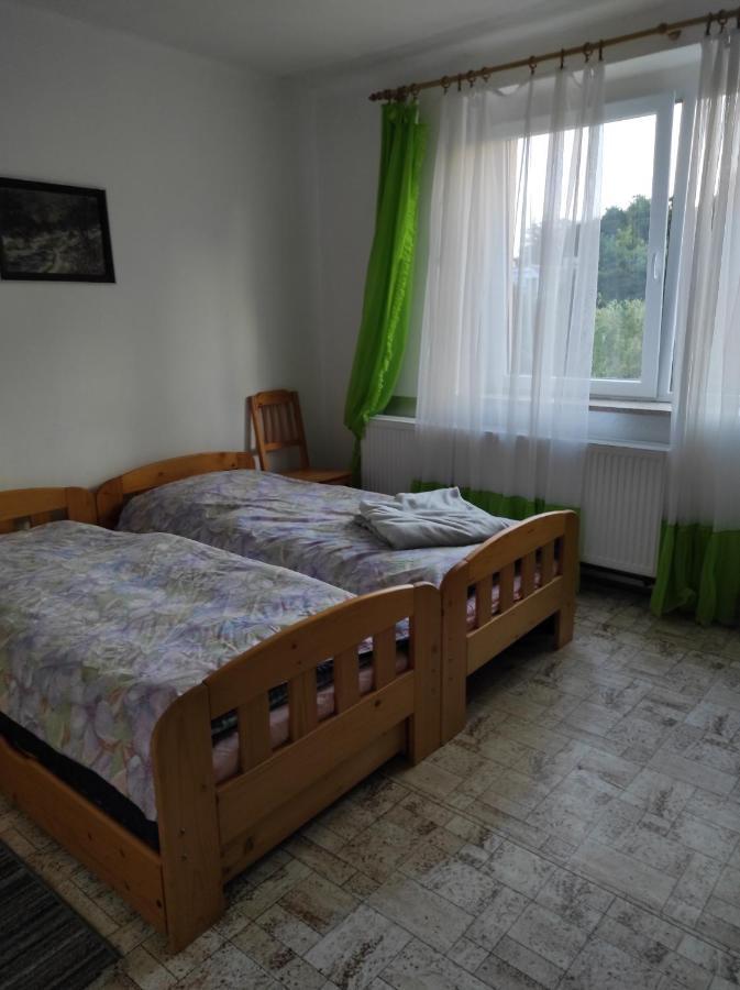 U Lesa Apartment Bohutin  Luaran gambar
